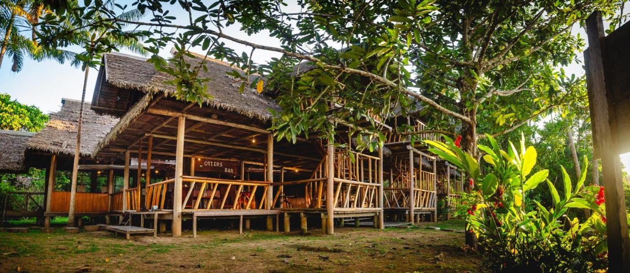 Tres Chimbadas Lake Lodge Tambopata Eksteriør billede