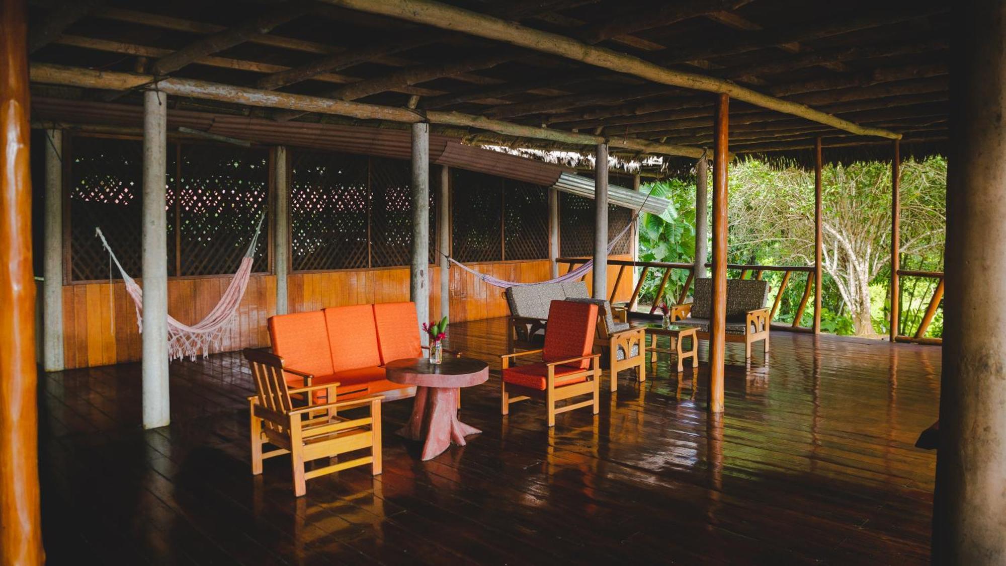 Tres Chimbadas Lake Lodge Tambopata Eksteriør billede