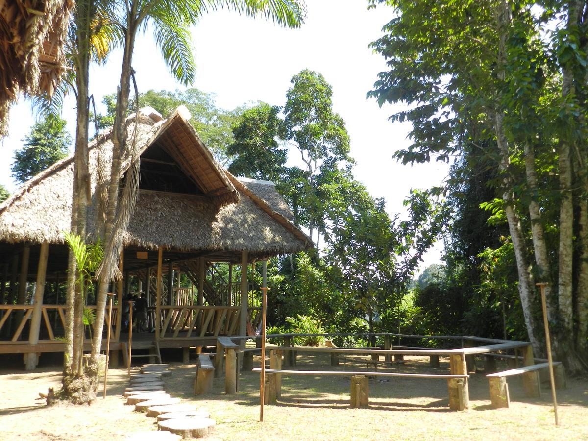 Tres Chimbadas Lake Lodge Tambopata Eksteriør billede